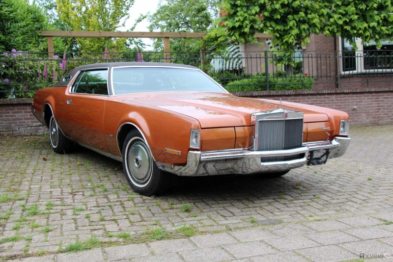Lincoln Continental 1972