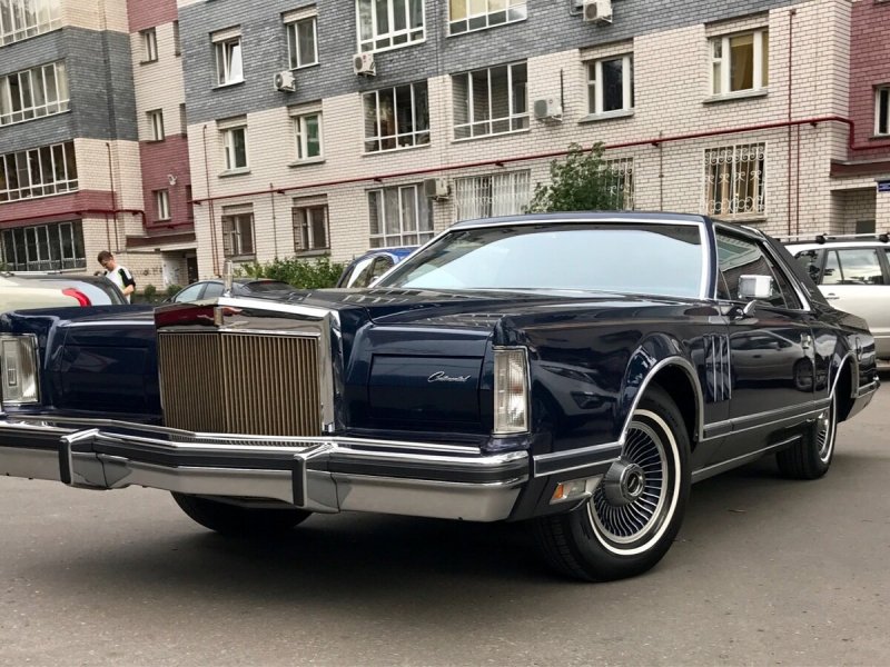 Lincoln Mark 4 1976