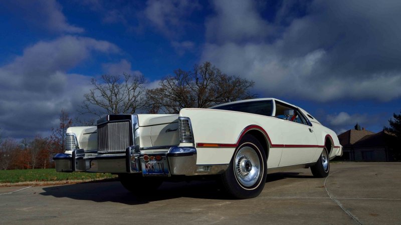 Lincoln Mark 4 1976