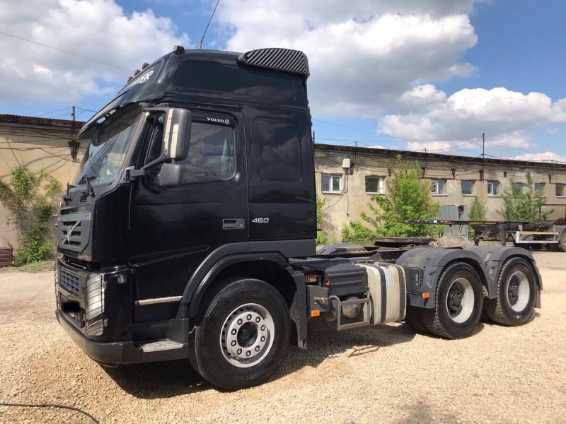 Volvo fm 6x4 тягач