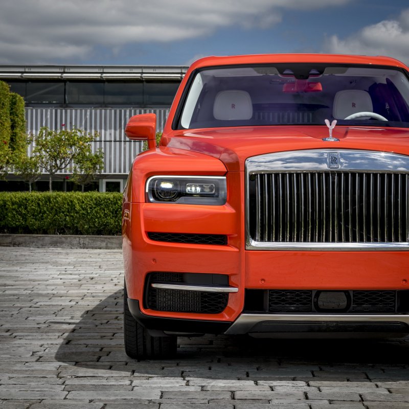 Кроссовер Rolls-Royce Cullinan