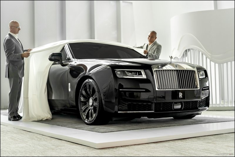 Кроссовер Rolls-Royce Cullinan