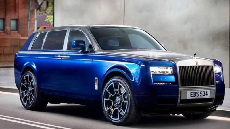 Rolls Royce Cullinan 2018