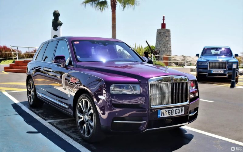 Rolls Royce паркетник