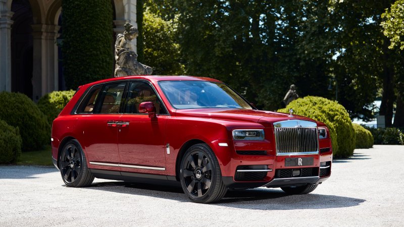 Кроссовер Rolls-Royce Cullinan