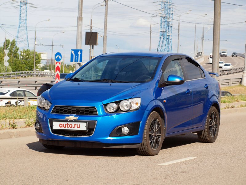 Chevrolet Aveo 2012 синий