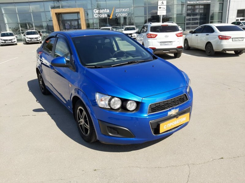 Chevrolet Aveo хэтчбек 2008 синий