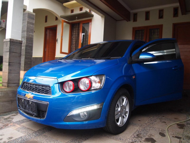 Chevrolet Aveo 2012 синий