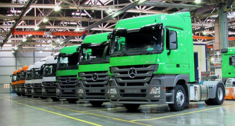Mercedes Actros и КАМАЗ