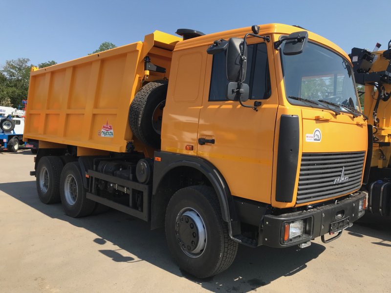Самосвал МАЗ 5516 х5