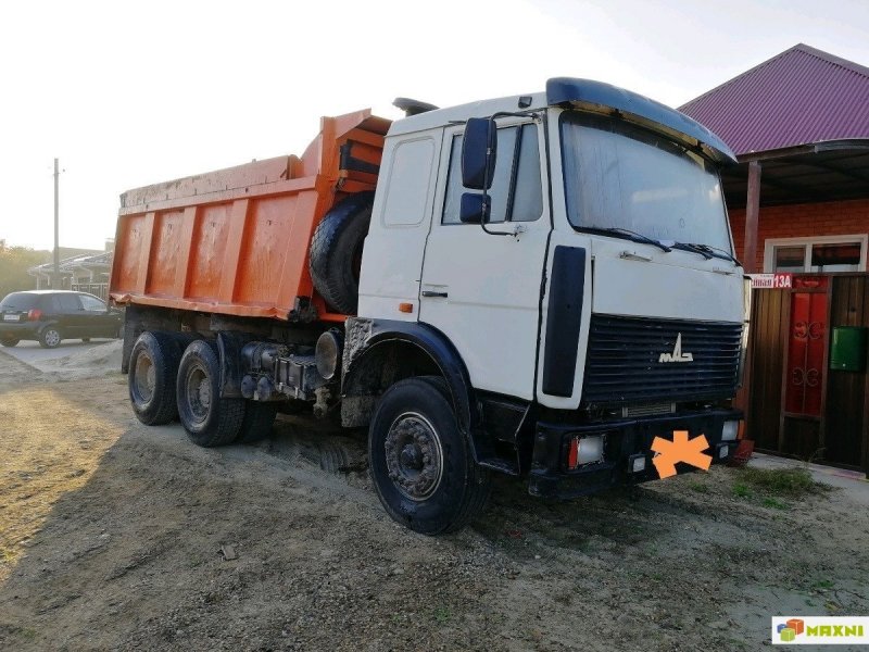 МАЗ 5516 самосвал