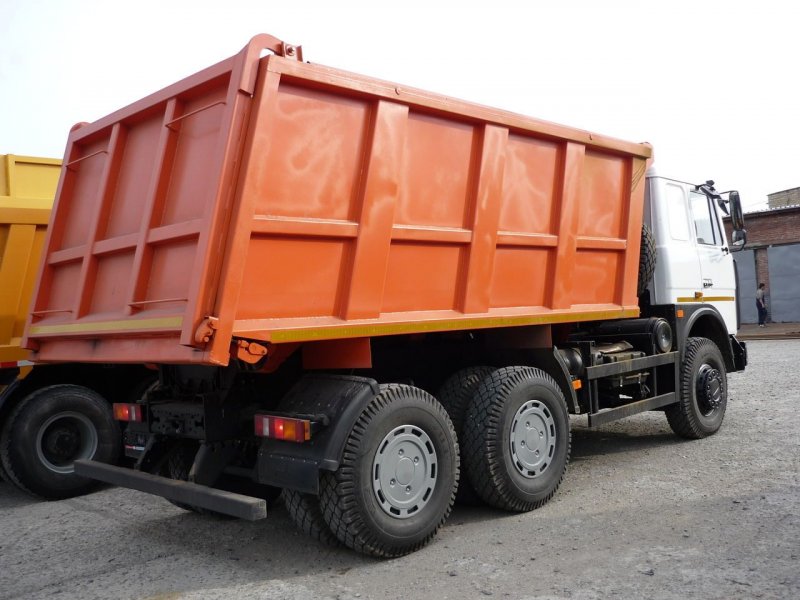 Самосвал 6х4 МАЗ 650128-8520-000