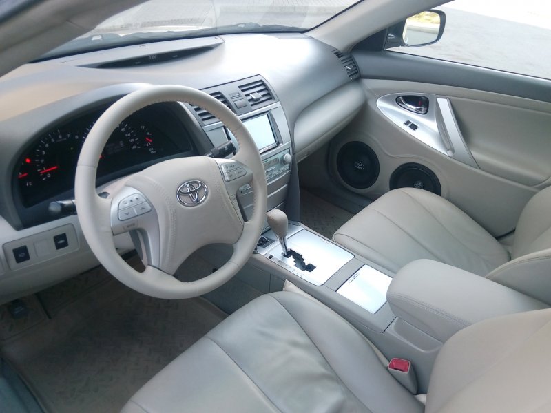 Toyota Camry 2 4 салон