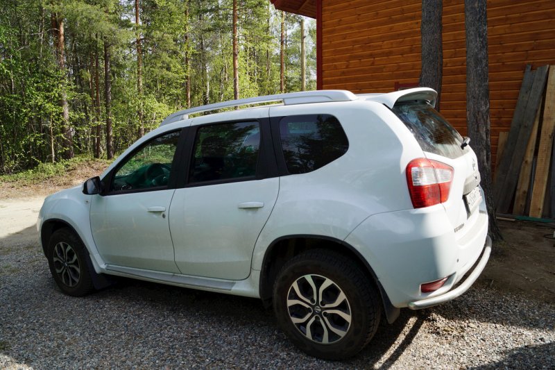 Спойлер на Nissan Terrano 2014