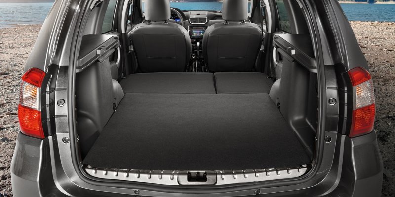 Nissan Terrano габариты багажника