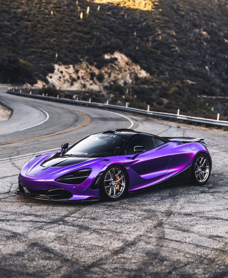 MCLAREN 720s Coupe