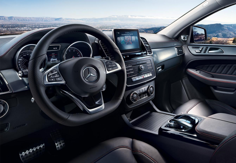 Mercedes Benz GLE 63s салон