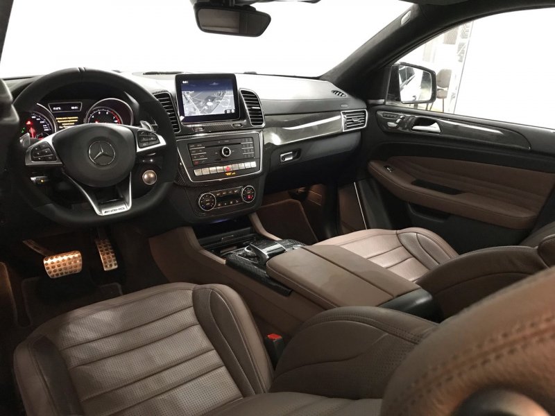 Mercedes GLE 2016 AMG салон