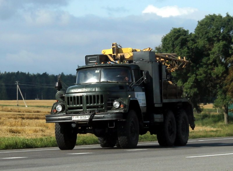 ЗИЛ 131 6x6