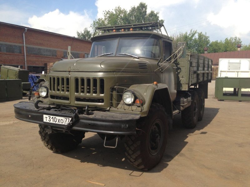ЗИЛ 131 военный колеса