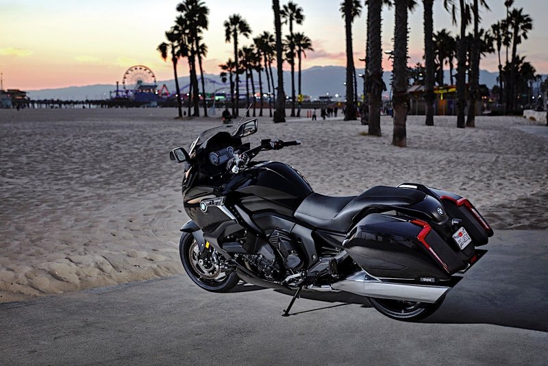 BMW k1600b
