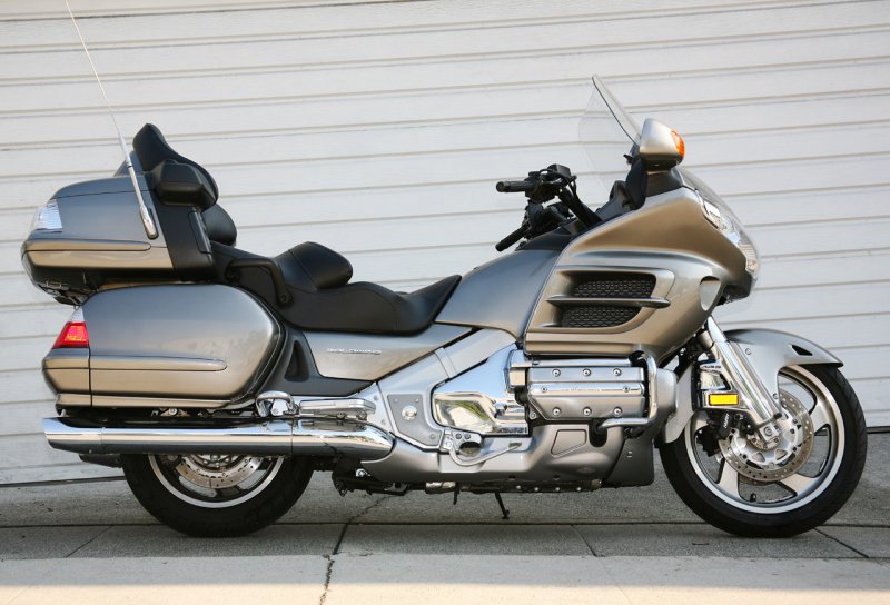 Honda gl1800 Goldwing путешествия