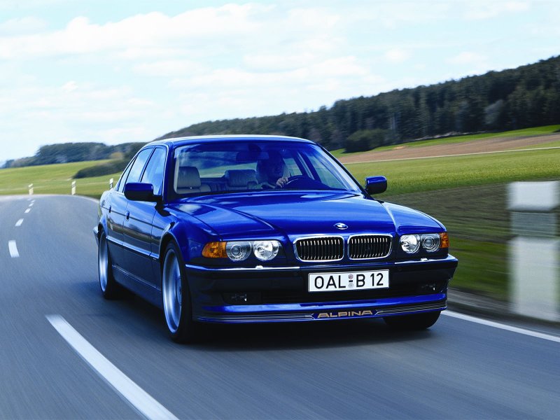 BMW e38 750i