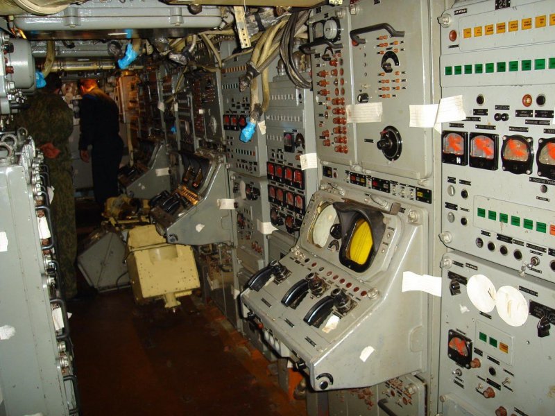 Пульт ГЭУ 675
