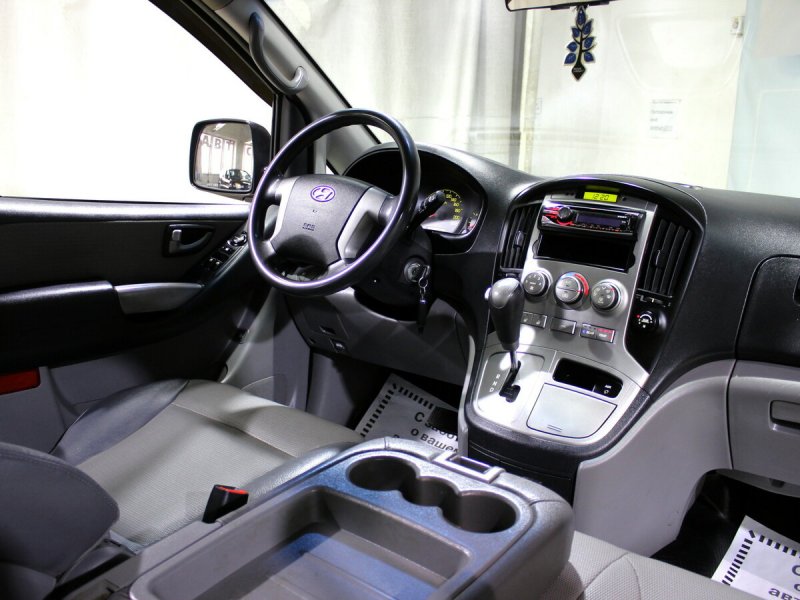 Hyundai Grand Starex, 2009 салон