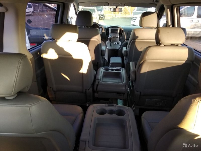 Hyundai Grand Starex 2015