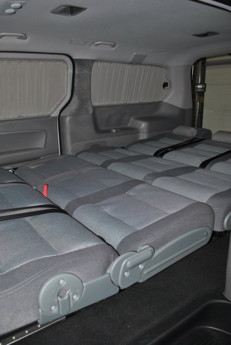 Hyundai h1 Starex салон
