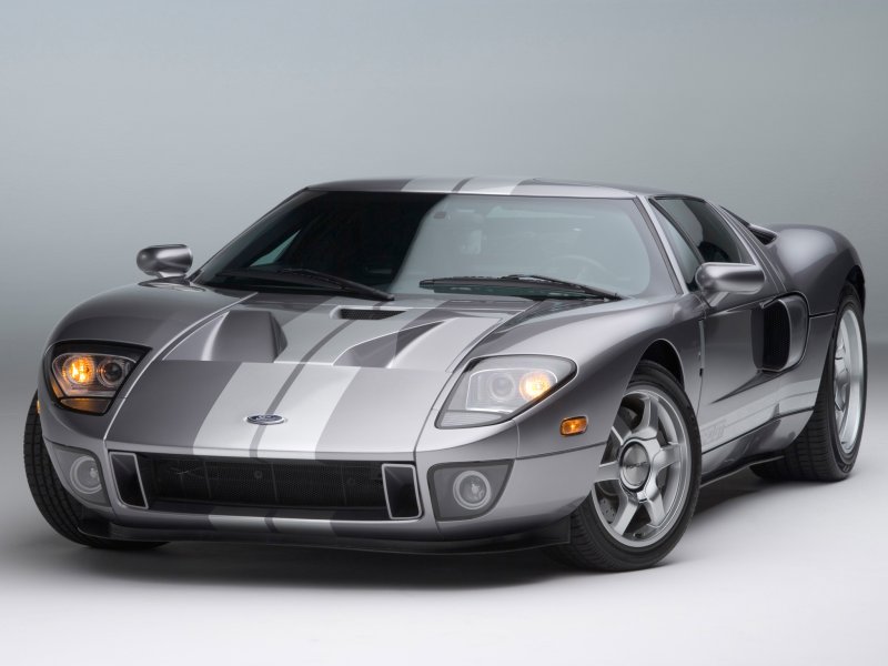 Спорткар Форд gt 40