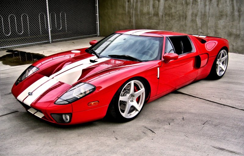 Ford gt 2003 красный