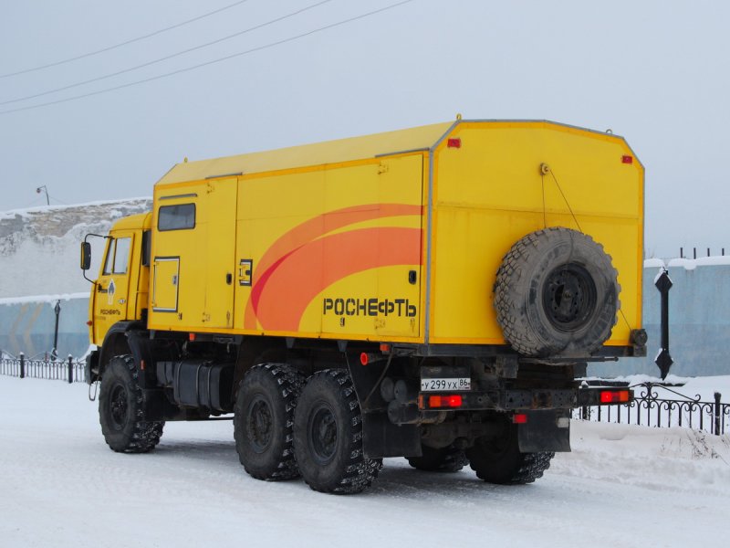 КАМАЗ 43118 Роснефть