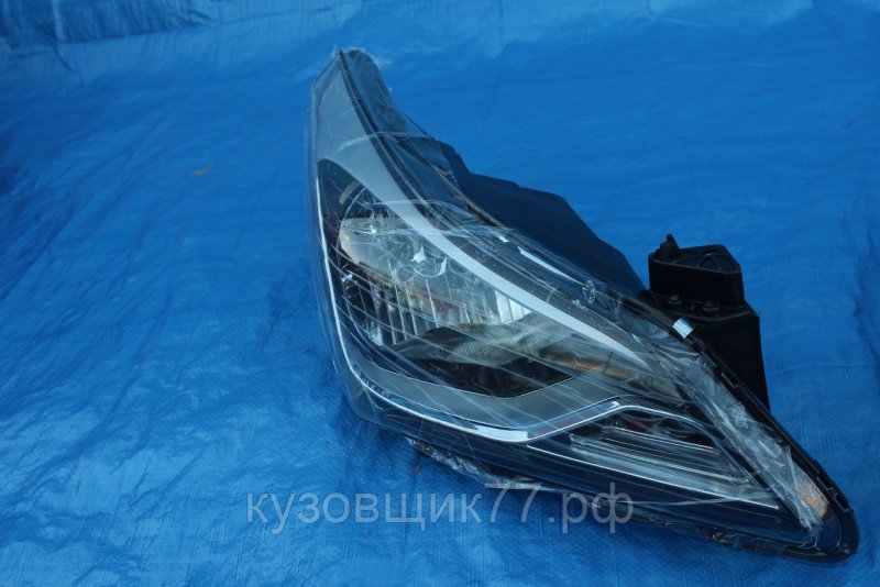 Фары Hyundai Solaris 2015