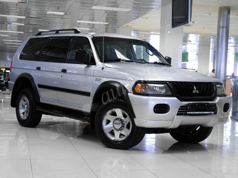 Mitsubishi Montero Sport