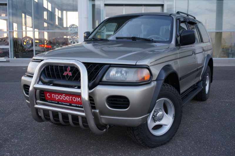Mitsubishi Montero Sport 2001