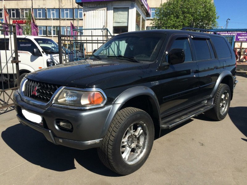 Mitsubishi Montero Sport 1996