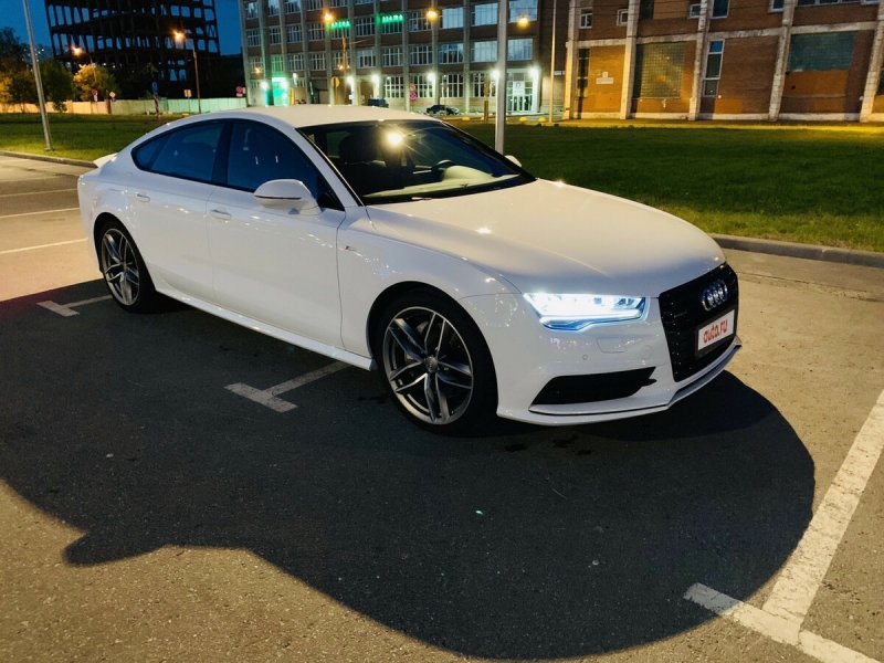 Audi a7 белая