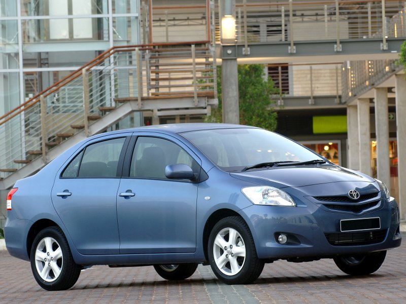 Toyota Yaris 2006