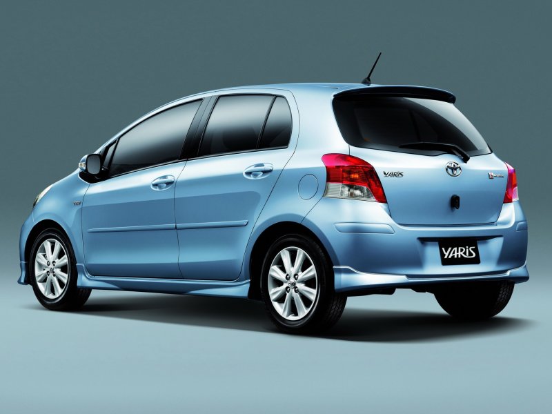 Toyota Yaris s Limited 2009 года