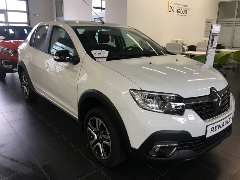 Renault Logan Stepway белый