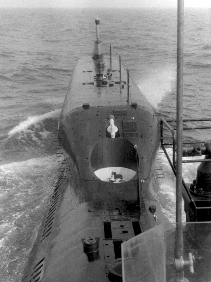 Подводная лодка проекта 633л