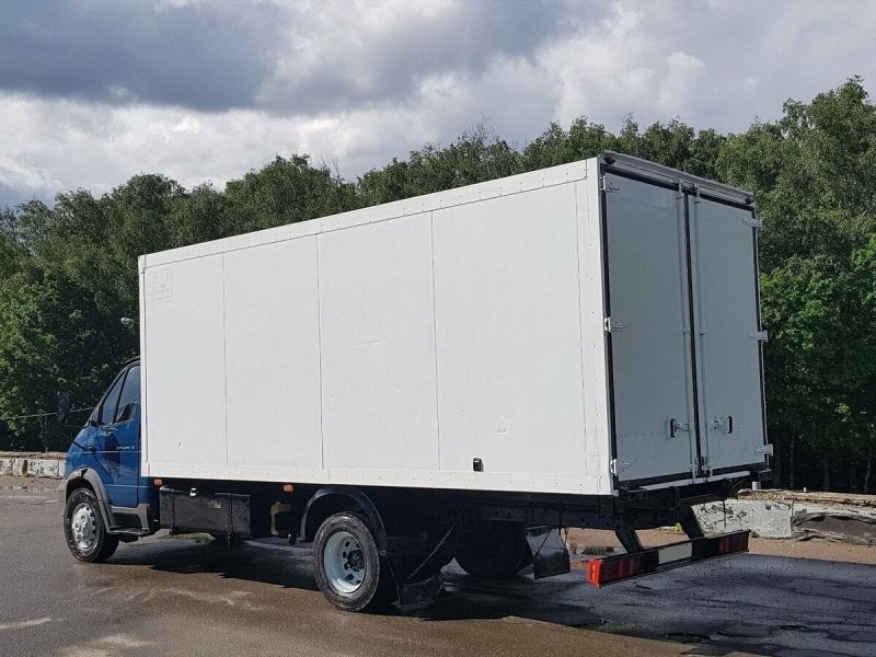 ГАЗ 3310 Валдай фургон