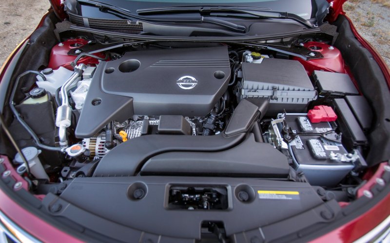 Nissan Teana мотор 3.5 под капотом