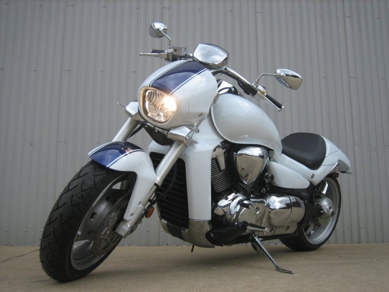 Suzuki Boulevard m109r