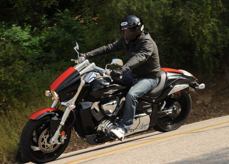 Suzuki Intruder c1800