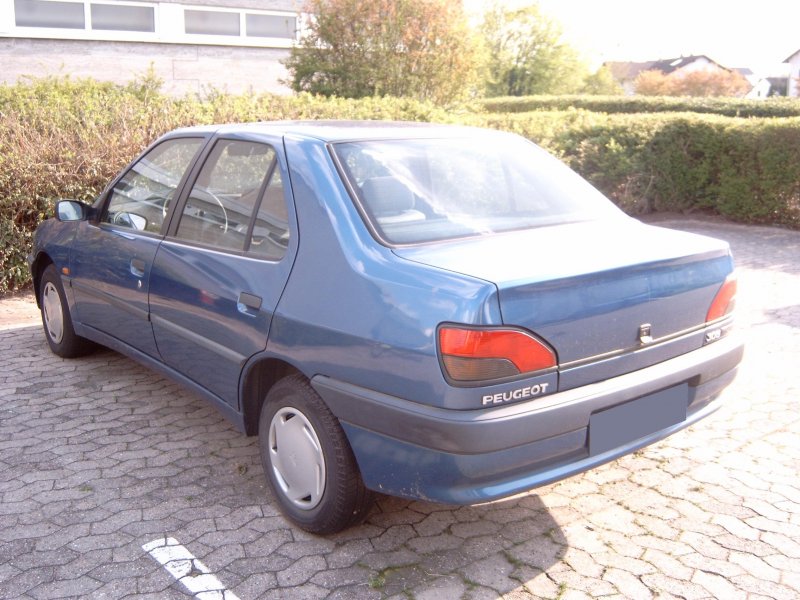Пежо 306 седан 2002 года