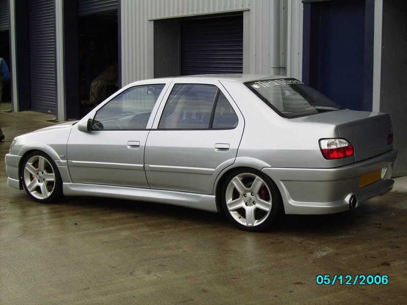 Peugeot 306 седан