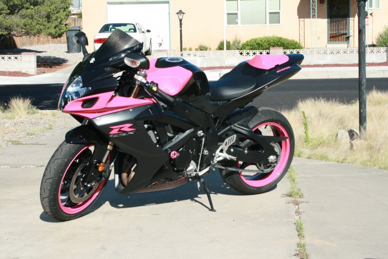 Спортбайк gsxr600 розовый